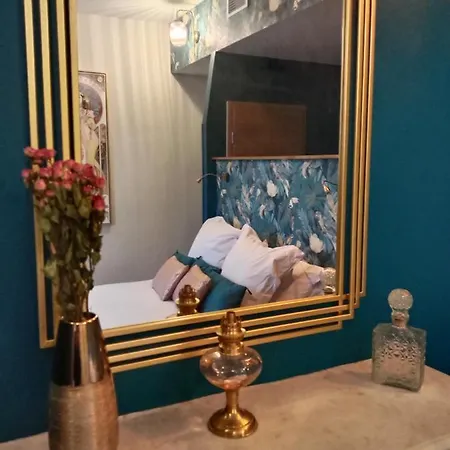 La Belle Epoque Couette-café 3*