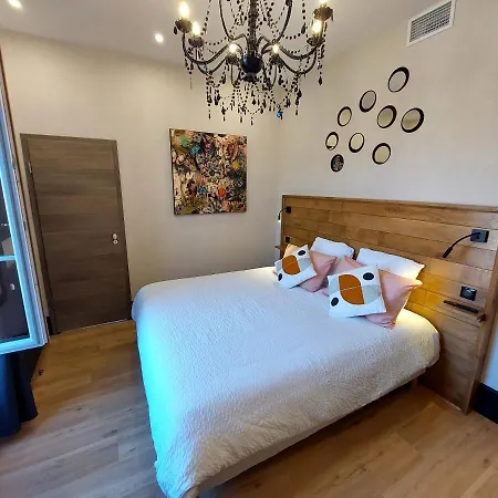 La Belle Epoque Couette-café