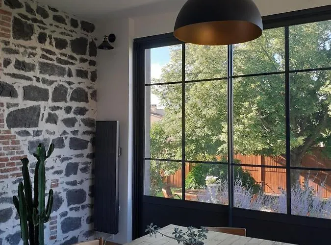 La Belle Epoque & - 3*