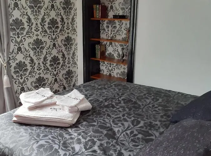 La Belle Epoque & - 3*